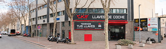Centre CAR KEY SYSTEM Barcelona especialitzat en claus de moto